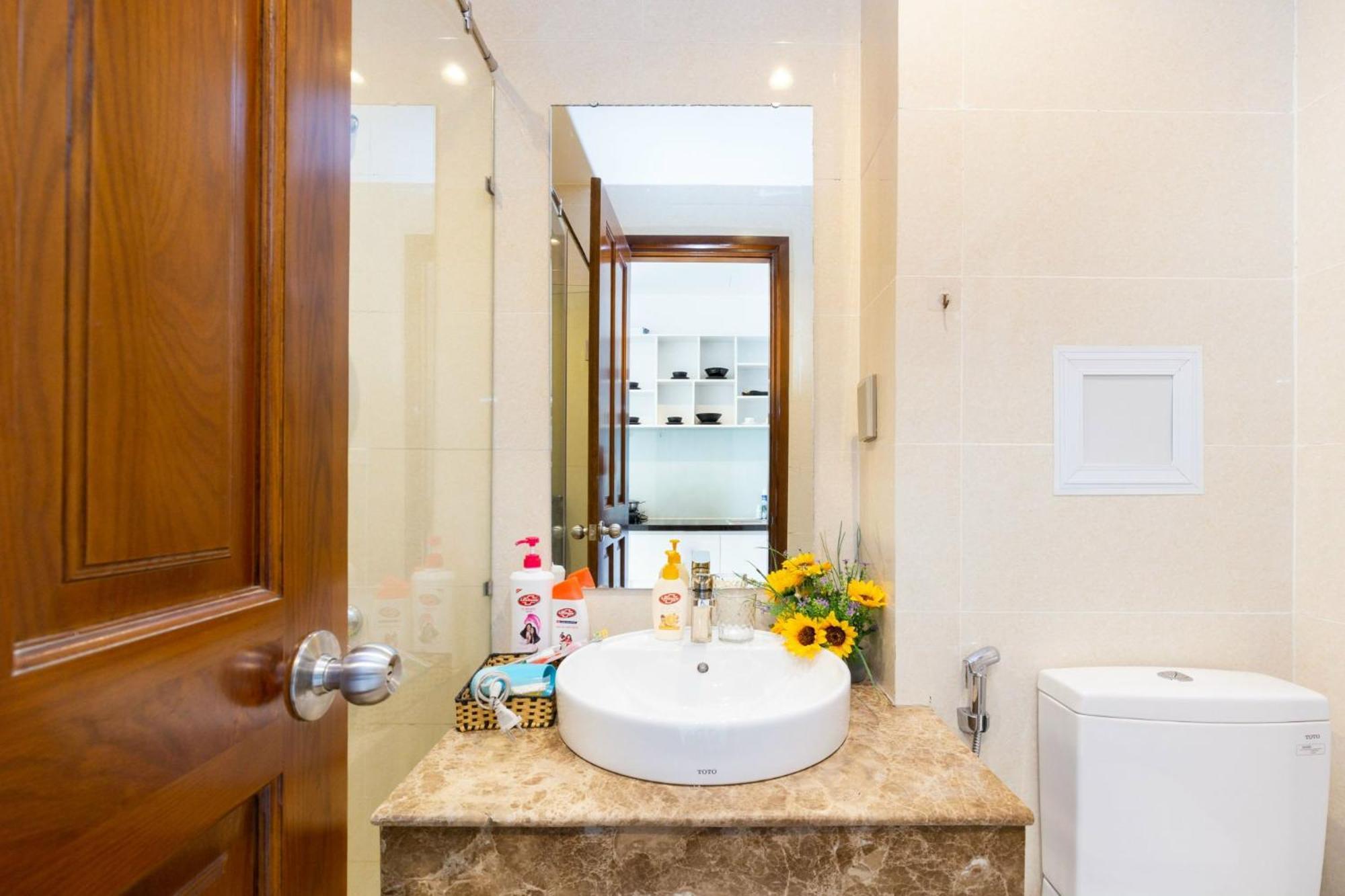 Sky Homes Near Airport مدينة هوشي منه المظهر الخارجي الصورة